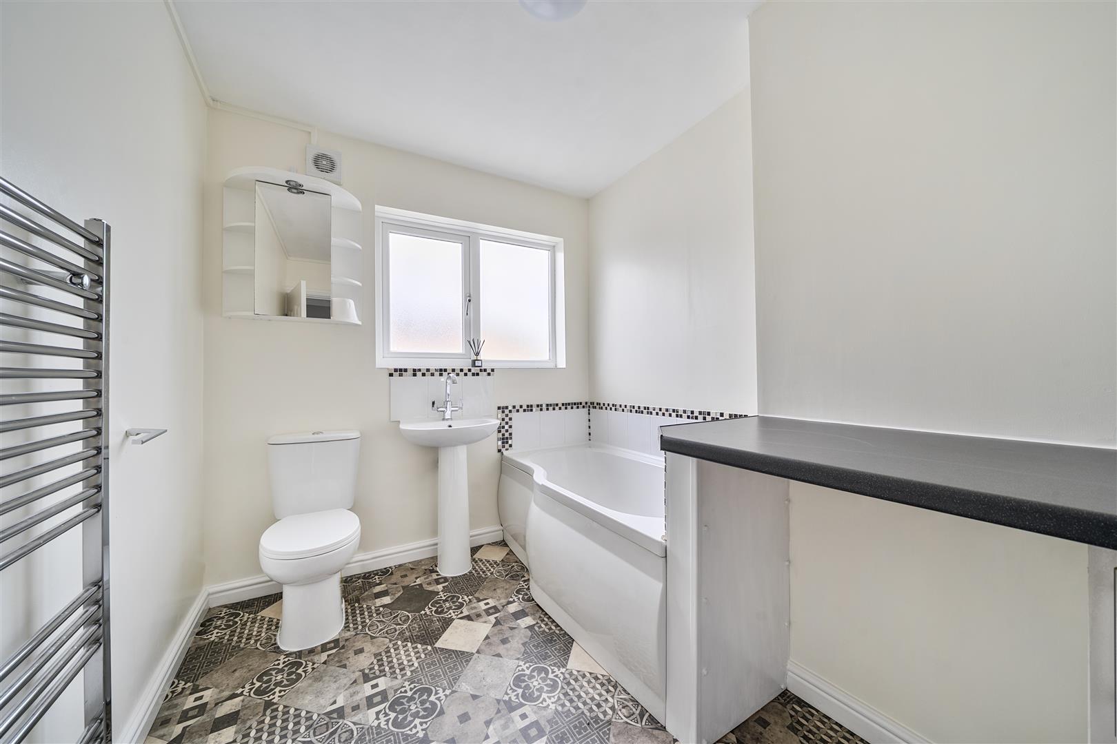 Clydach Road, Morriston, Swansea, SA6 6QB